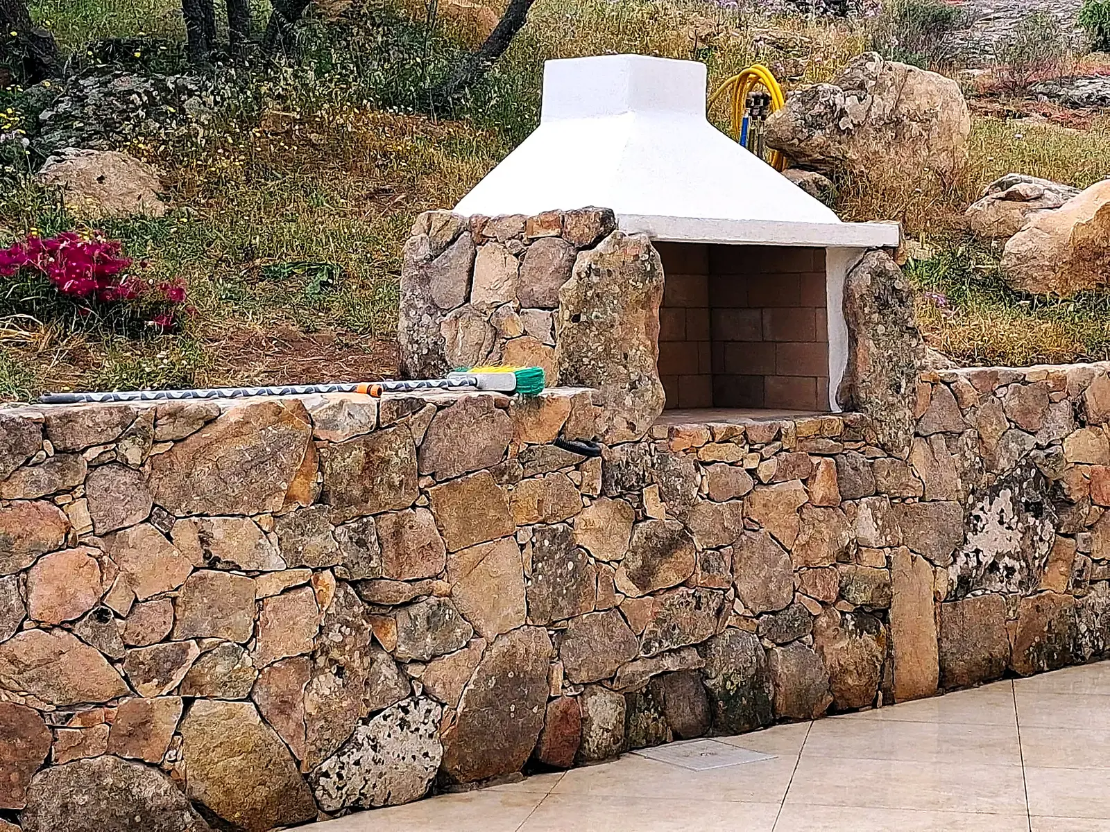 Cucine e barbecue in pietra