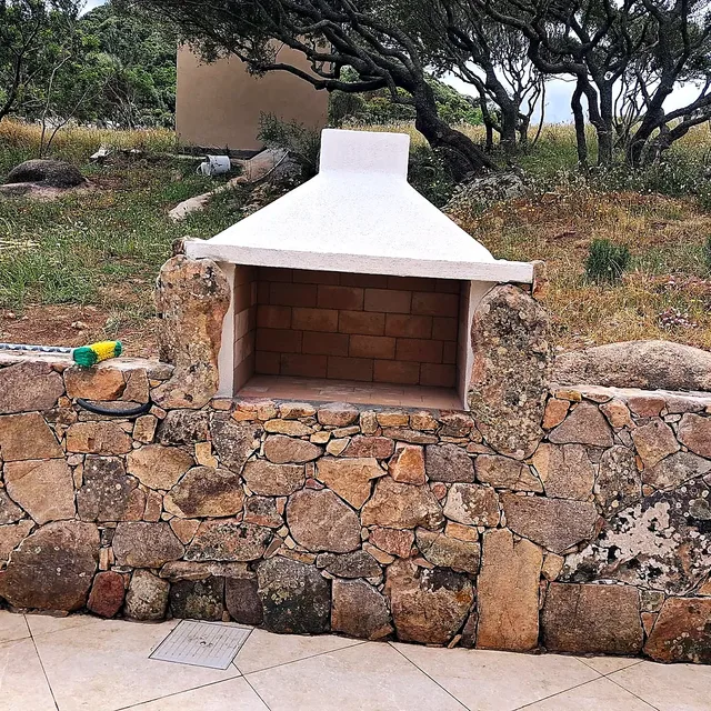 Cucina e barbecue in pietra