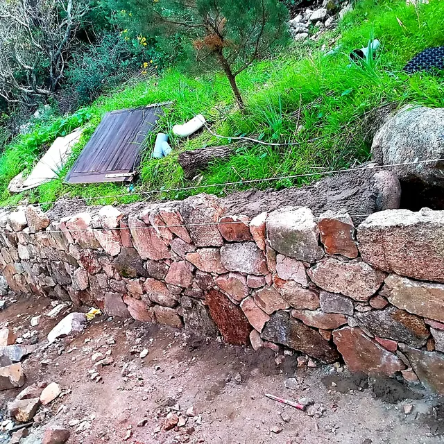 Giardino e spazi esterni in pietra